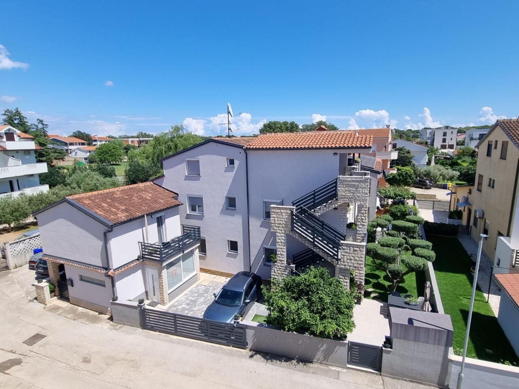 Apartment Denis Медулин Экстерьер фото