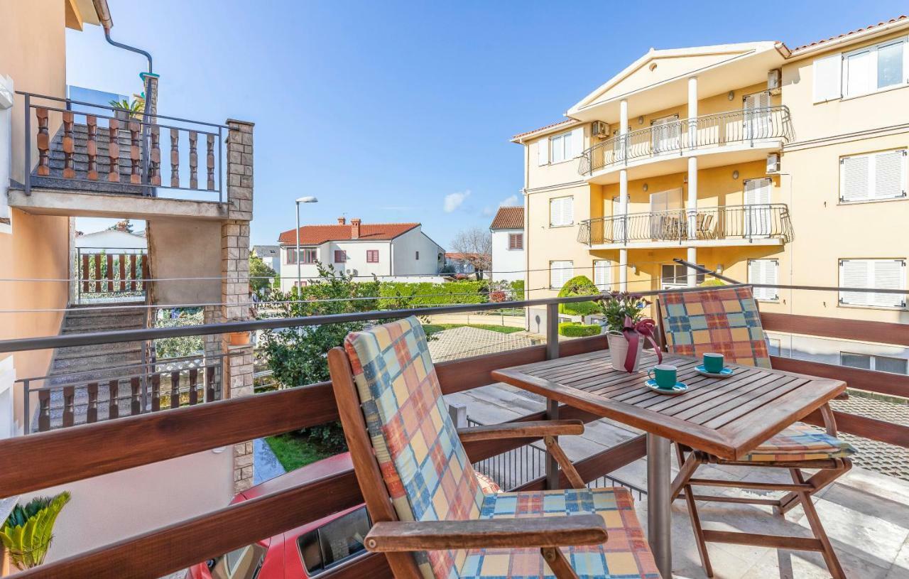 Apartment Denis Медулин Экстерьер фото