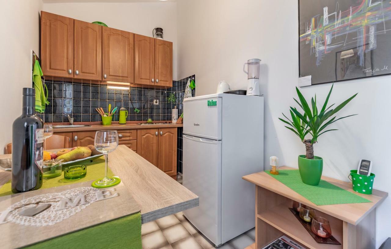 Apartment Denis Медулин Экстерьер фото
